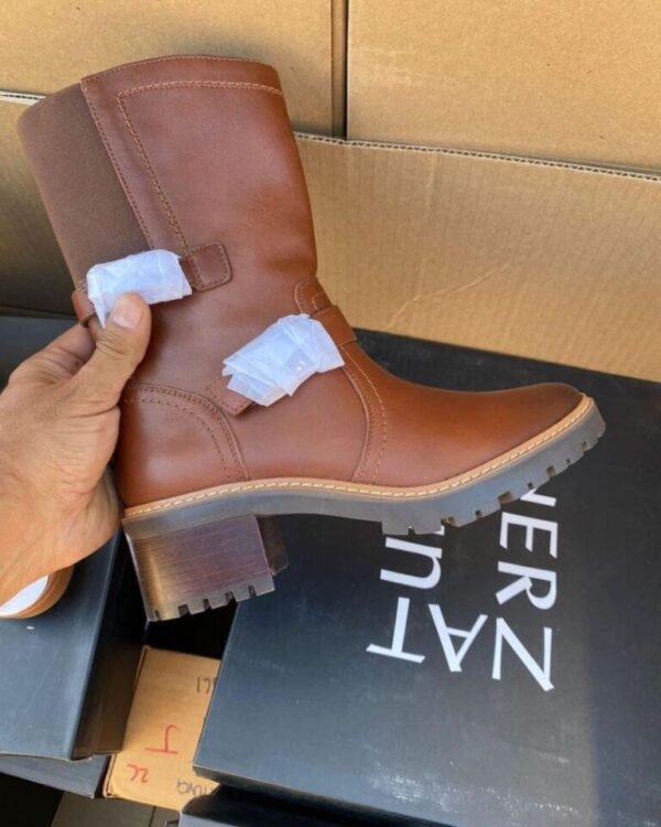 Female Shoes Pallet - Image 6